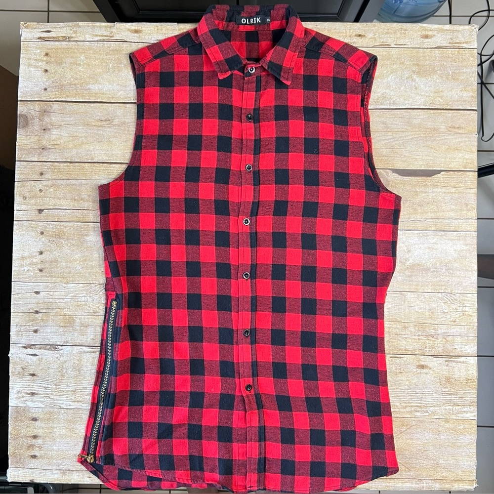 OLRIK Mens Red Black Buffalo Plaid‎ Sleeveless Button Down Shirt Side Zips Small